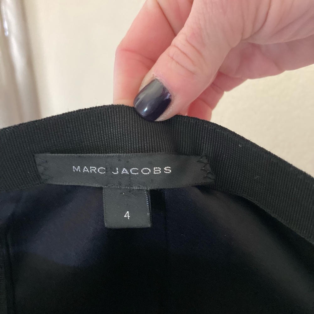 ▪️MARC JACOBS Black Pleated Skirt with Silk trim and accents - Picture 8 of 16